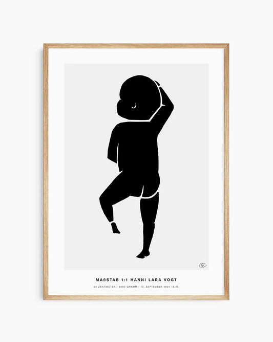 Das Geburtsposter mit detaillierter Baby-Silhouette in Maßstab 1:1